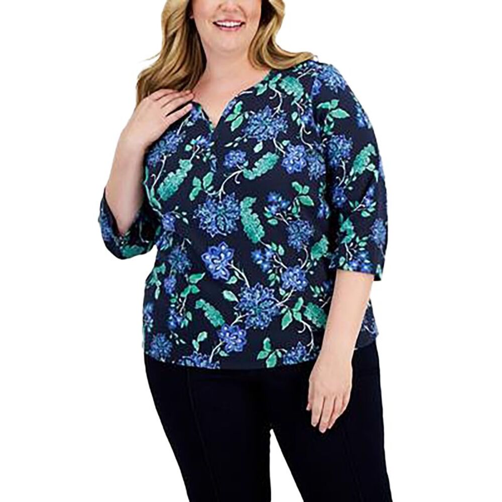 Plus Size Printed 3/4-Sleeve Henley Top